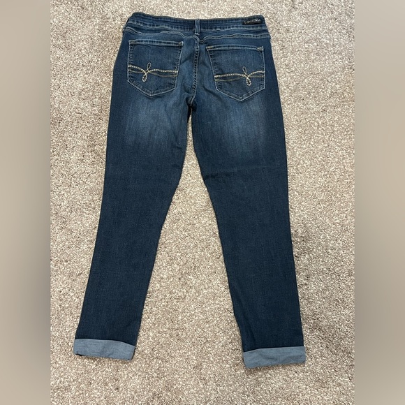 Levi Boyfriend Jeans - Picture 2 of 2